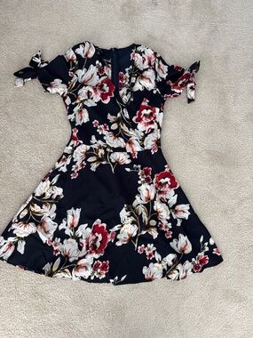 PARISIAN floral dress